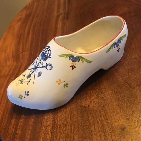 Vintage Saint Amand Wall Pocket Clog - Picture 3 of 4